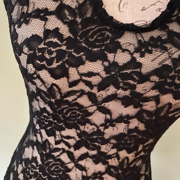 Women’s Floral Lace Sheer Tank Top Size Tall XS - Picture 2 of 6